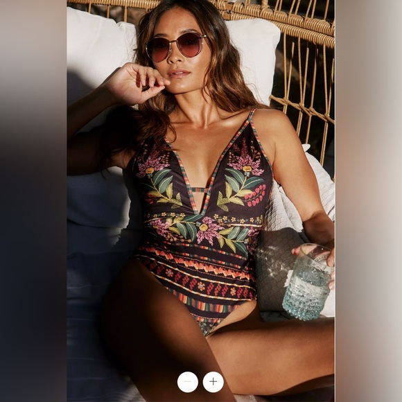 Farm Rio Fiona One Piece Swimsuit - Picture 1 of 14